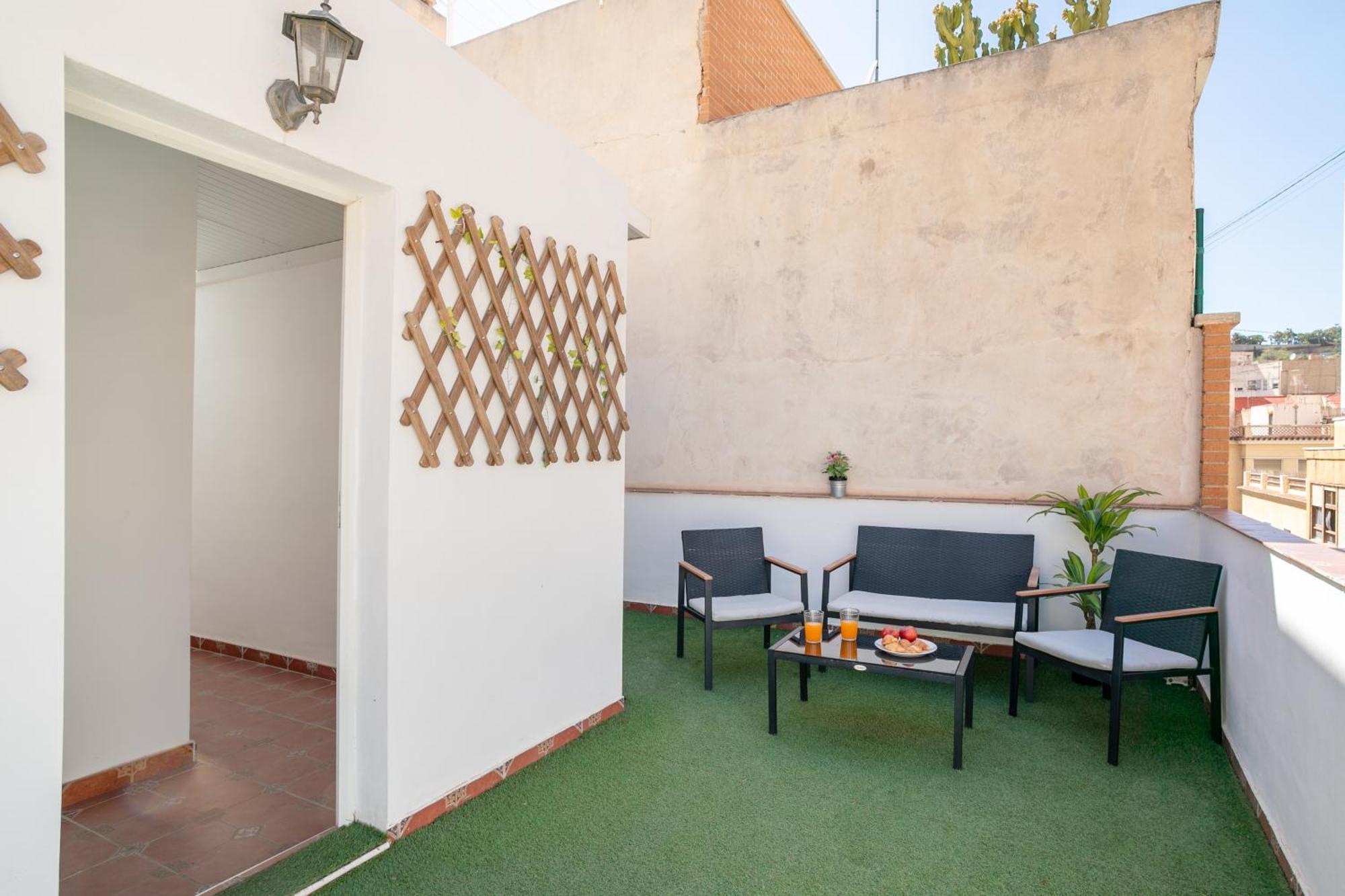 Apartamentos Centricos De San Leandro Alicante Exterior foto